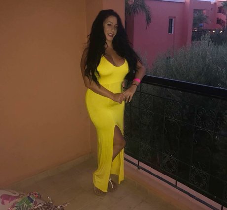 Kelly Louise Sheridan ヌードモデル 画像