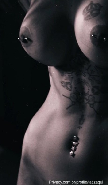 美しい曲線美のOnlyFans トップ ギャラリー