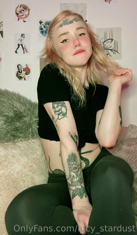 lucy stardust 高品質モデル 画像