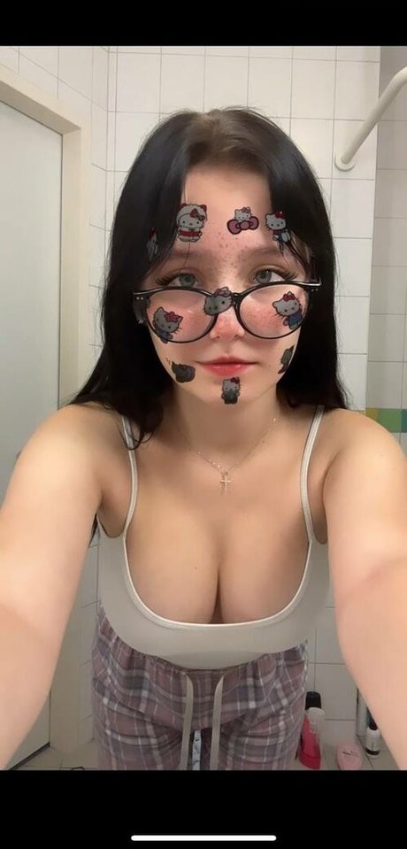 義母オンリーファンズ ポルノ 写真