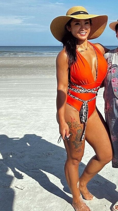 ヌード教師オンリーファンズ ホットxxx ギャラリー