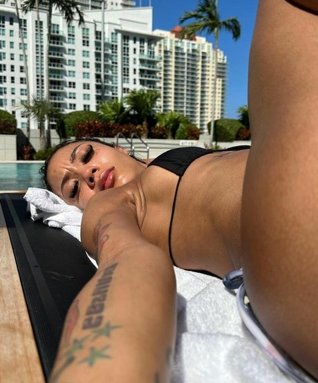 Coi Leray セクシー女優 ギャラリー