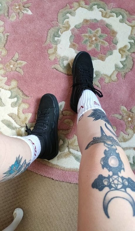 50歳以上のオンリーファンズ 無料ヌード アーカイブ