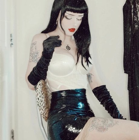 ミニドレス OnlyFans 無料アダルト 写真