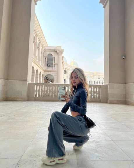 騎乗位熟女OnlyFans えろた 画像