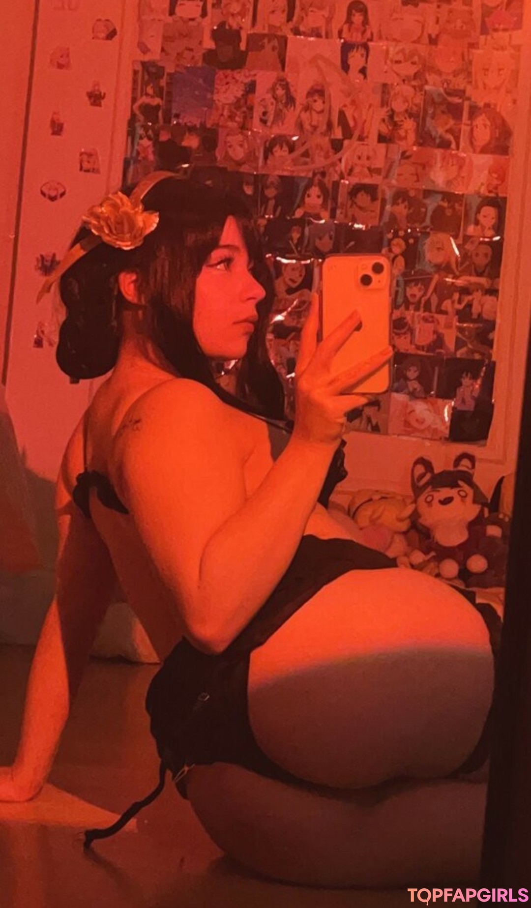 肉厚マンコオンリーファンズ ヌード 写真