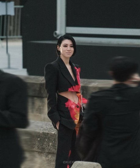 Ayaka Miyoshi 無料モデル 写真