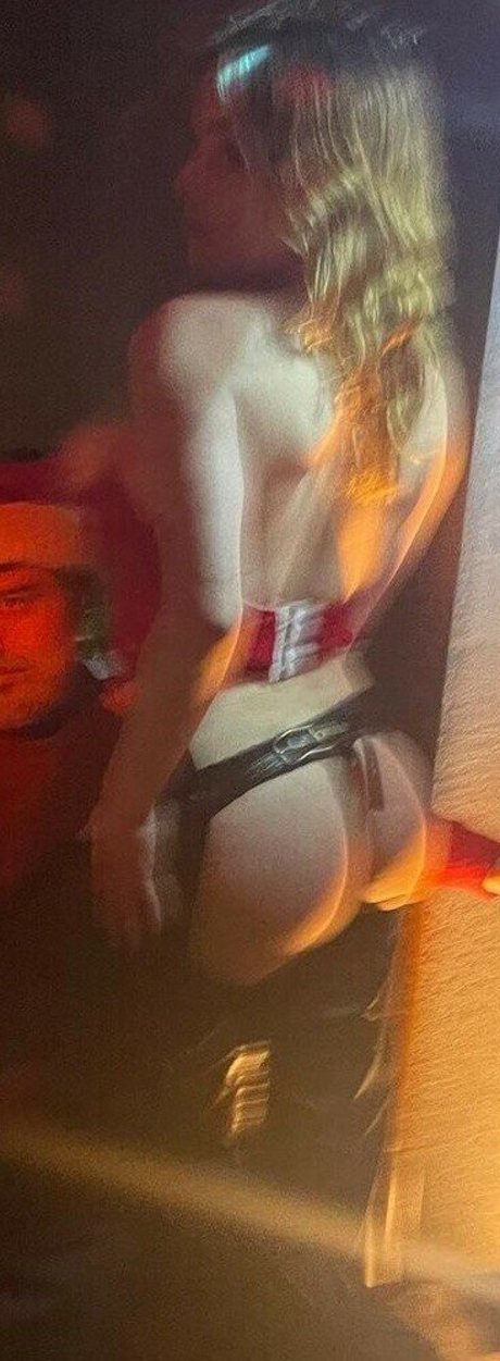 甘いおまんこオンリーファンズ 無料ポルノ 画像