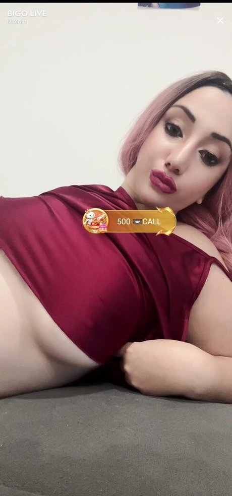 Corinnesposito97 セックスポルノスター 画像