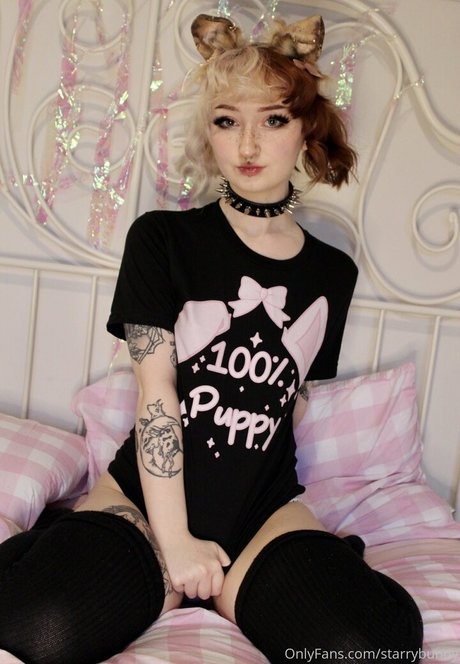 金髪レズビアンオンリーファンズ ホット裸 写真