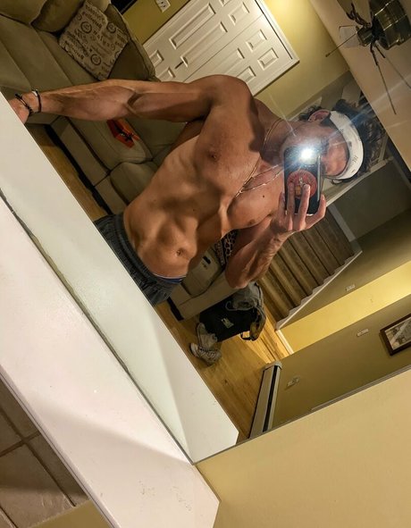 tooturntuncensored ヌードのポルノスター 写真