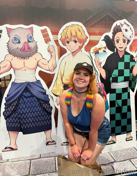 vixenshelbyfree 完璧なスター ギャラリー