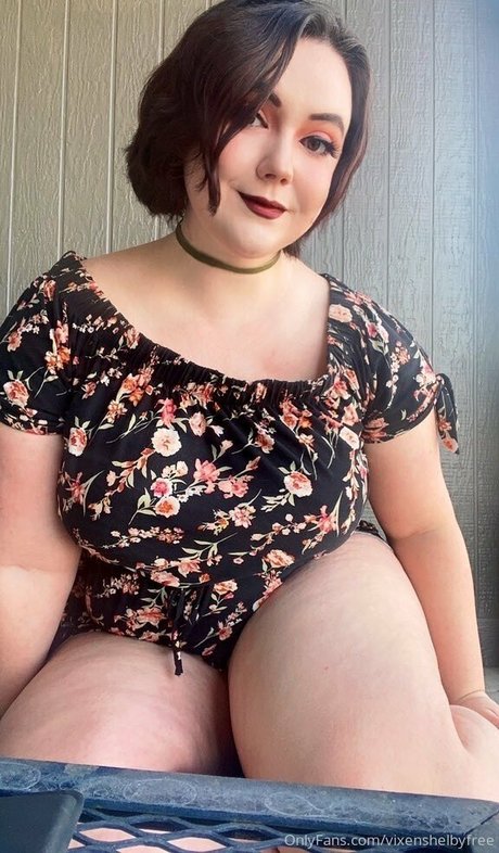 vixenshelbyfree スター ヌード 画像