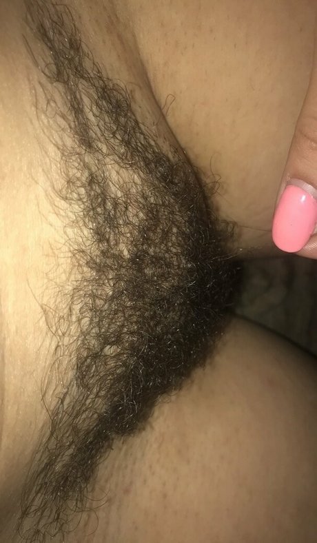 naudinala 裸モデル 写真