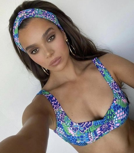 Hailee Steinfeld 最高のポルノスター 写真