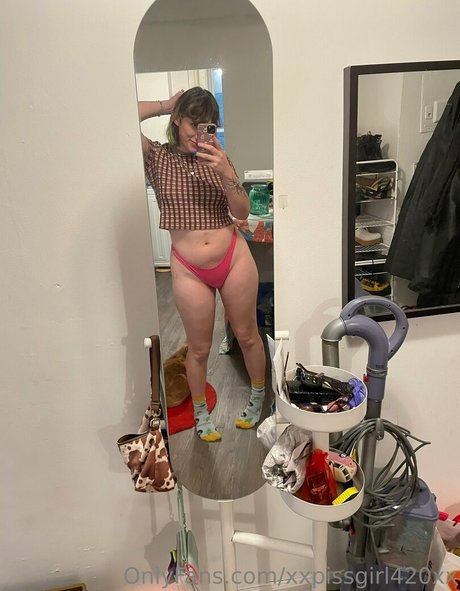 xxpissgirl420xx HD女優 画像