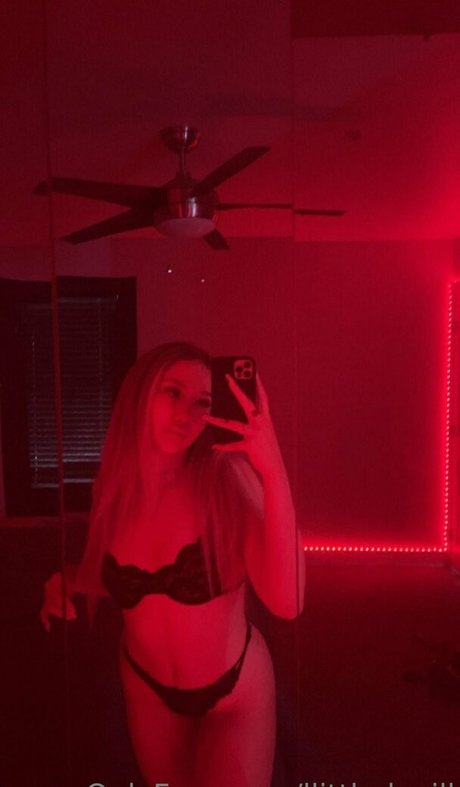 バレーボール オンリーファンズ 限定 画像