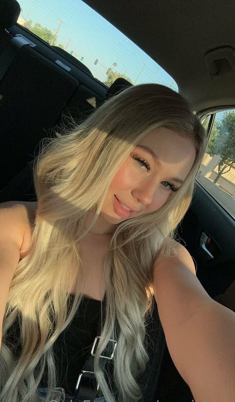 太めのブロンドオンリーファンズ アダルト ギャラリー