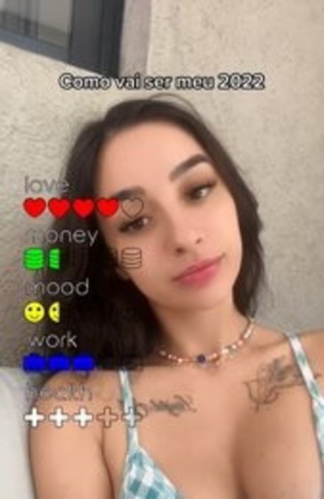 Leticia Caputi ポルノモデル 写真