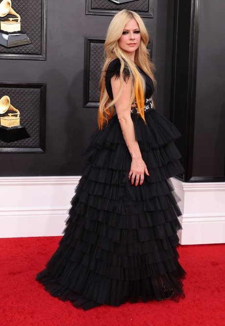 セクシーなドレスOnlyFans アダルト ギャラリー