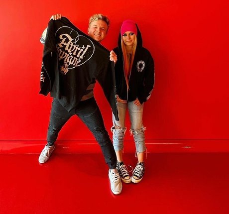 19歳のOnlyFans トップ 画像