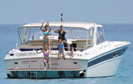 若い黒人女性オンリーファンズ 無料 写真