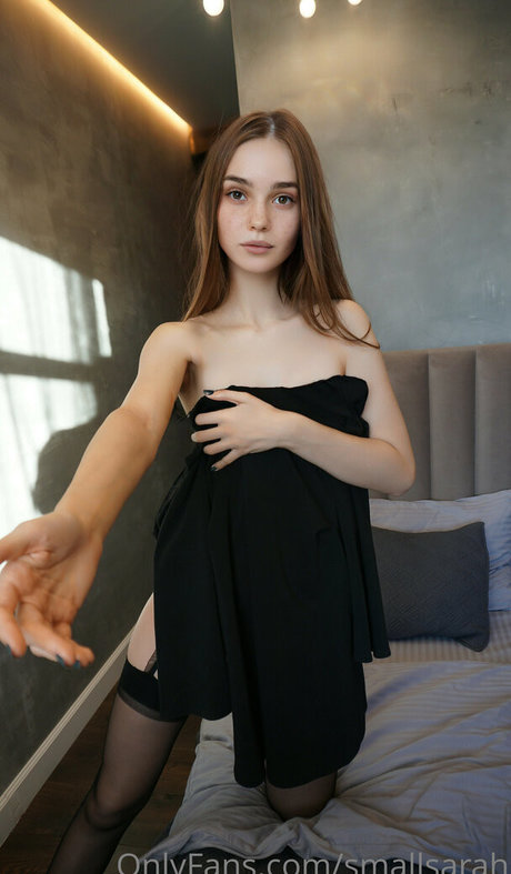 Sarah Small 高品質モデル 写真