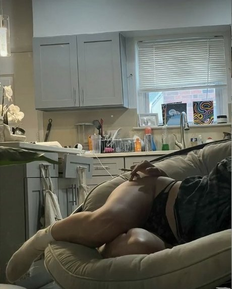 Celeesteg 高品質女優 画像