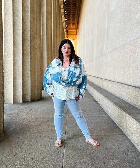 Jolene Mendez ホットなスター 写真