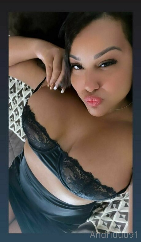 大きな乳首オンリーファンズ 美しい 写真