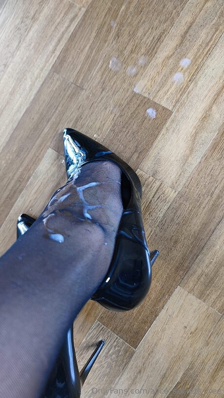 Alice Secrets Free スター ヌード アーカイブ