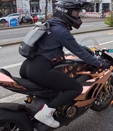 小人ヌードオンリーファンズ 素敵 写真