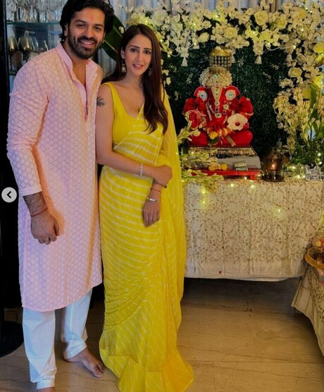 Chahatt Khanna ポルノモデル 写真