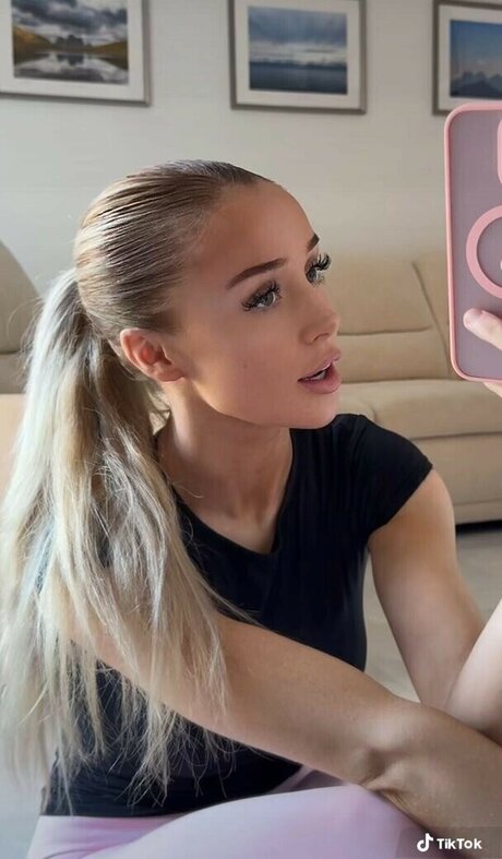 ヴィゴ・オンリーファンズ xxx 写真