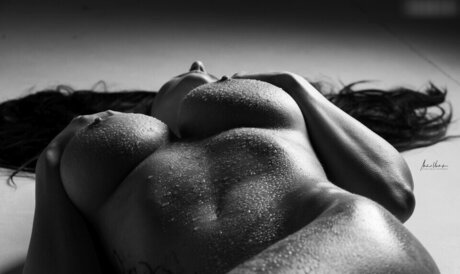 母乳オンリーファン 無料ポルノ ギャラリー