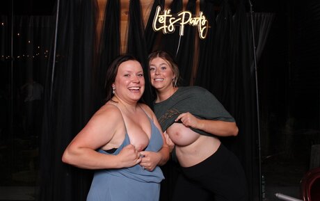 アジア人 ノーPPV オンリーファンズ ヌード 写真