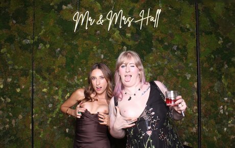 英国のティーンオンリーファン セクシーヌード 写真