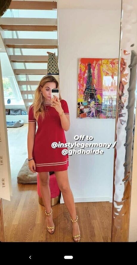 大きなお尻と巨乳のオンリーファンズ トップ ギャラリー