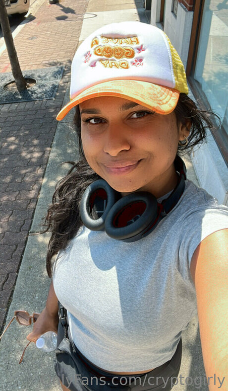 Miss Patel ヌードモデル 写真