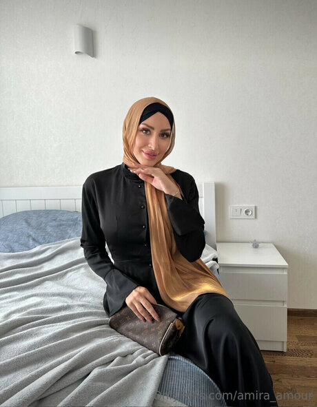 Amira amour Profilbild