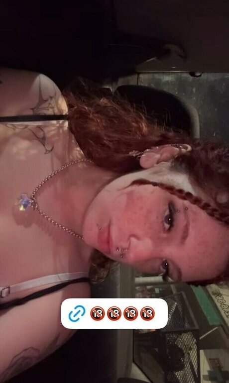 Luciifferr セックスモデル 写真