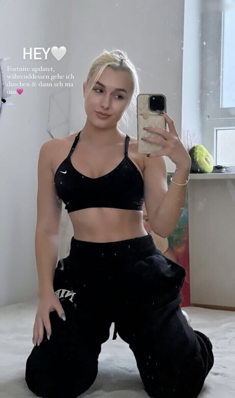 濡れたパンティーOnlyFans 美しいxxx 画像