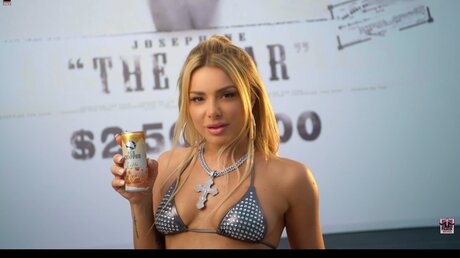 Josephine Wendel セクシーなポルノスター 写真