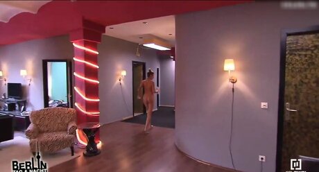 ティーントランスオンリーファン セックス 写真