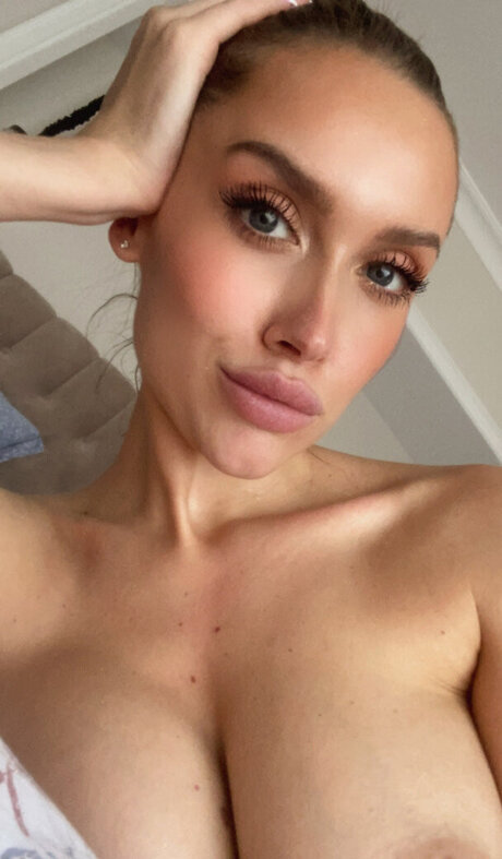 JOIアジアンOnlyFans 無料xxx 写真