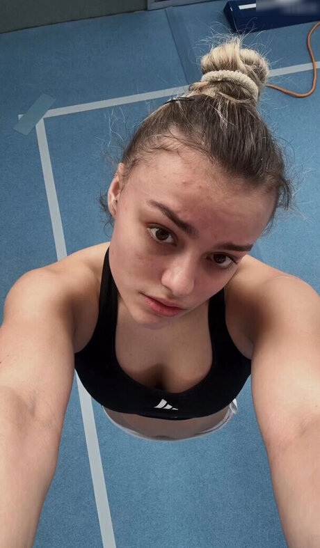 Emma Malewski 独占スター 画像