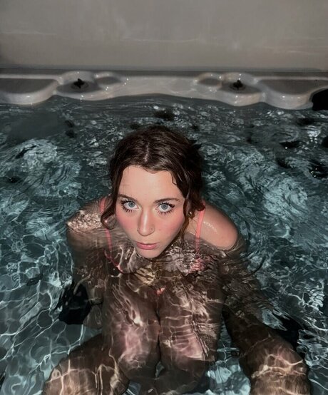 paulinajaded XXXモデル 写真