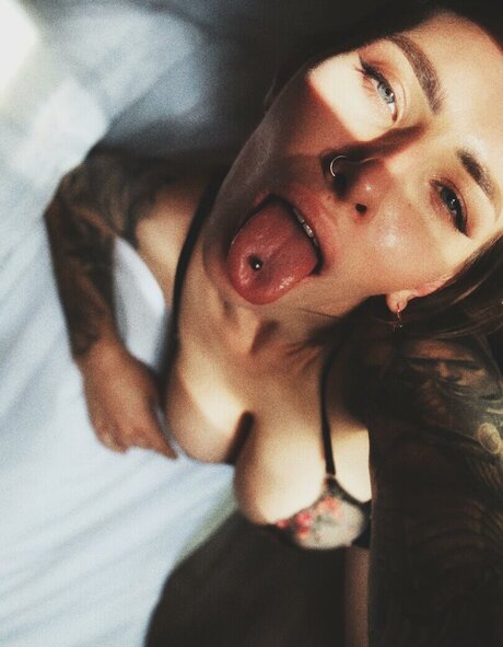 Shai__hulud ポルノスター アーカイブ