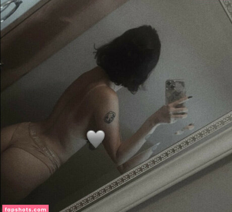 Itsmalic3 完璧なポルノスター ギャラリー