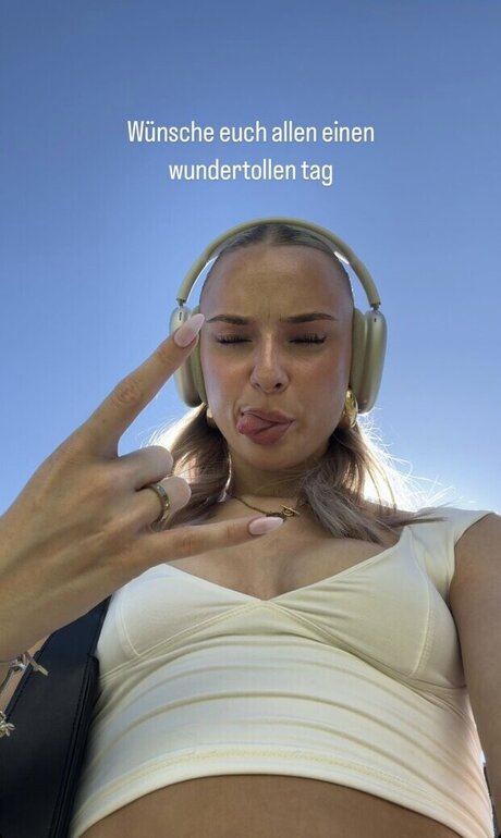 赤毛のソロOnlyFans 美しい 写真